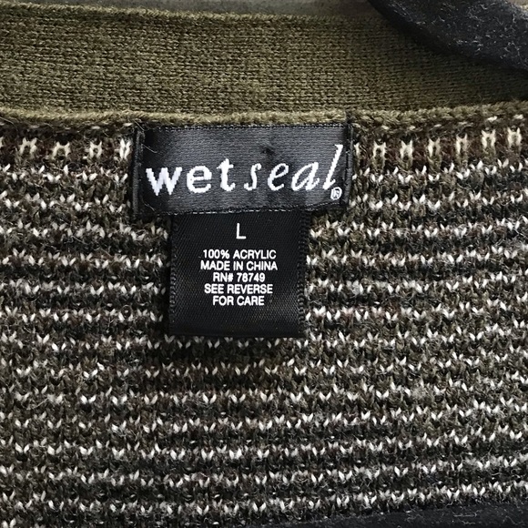 Wet Seal Camo Print Button Up Cardigan Large - Picture 6 of 6